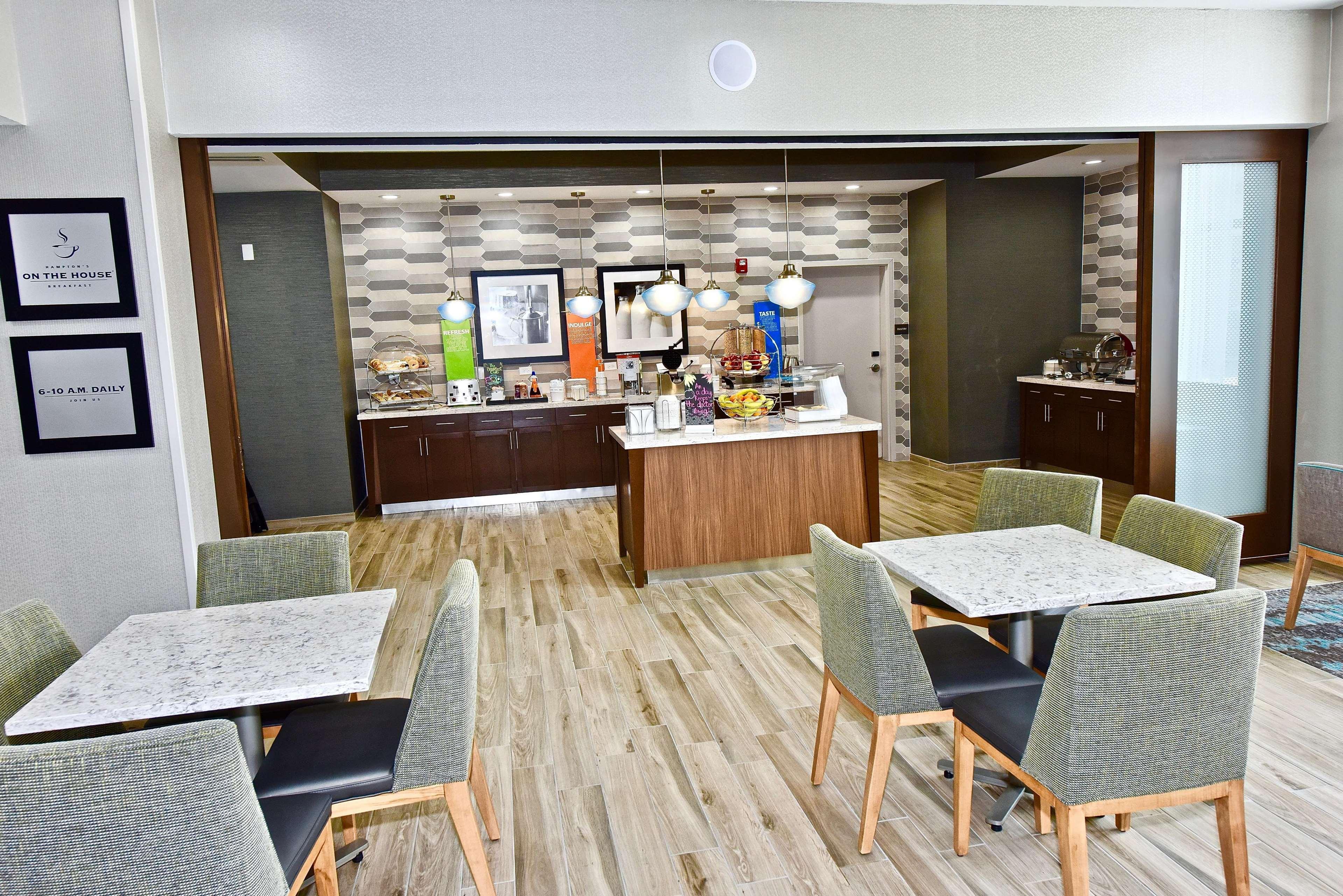 Hampton Inn By Hilton Kirksville Mo Exterior photo