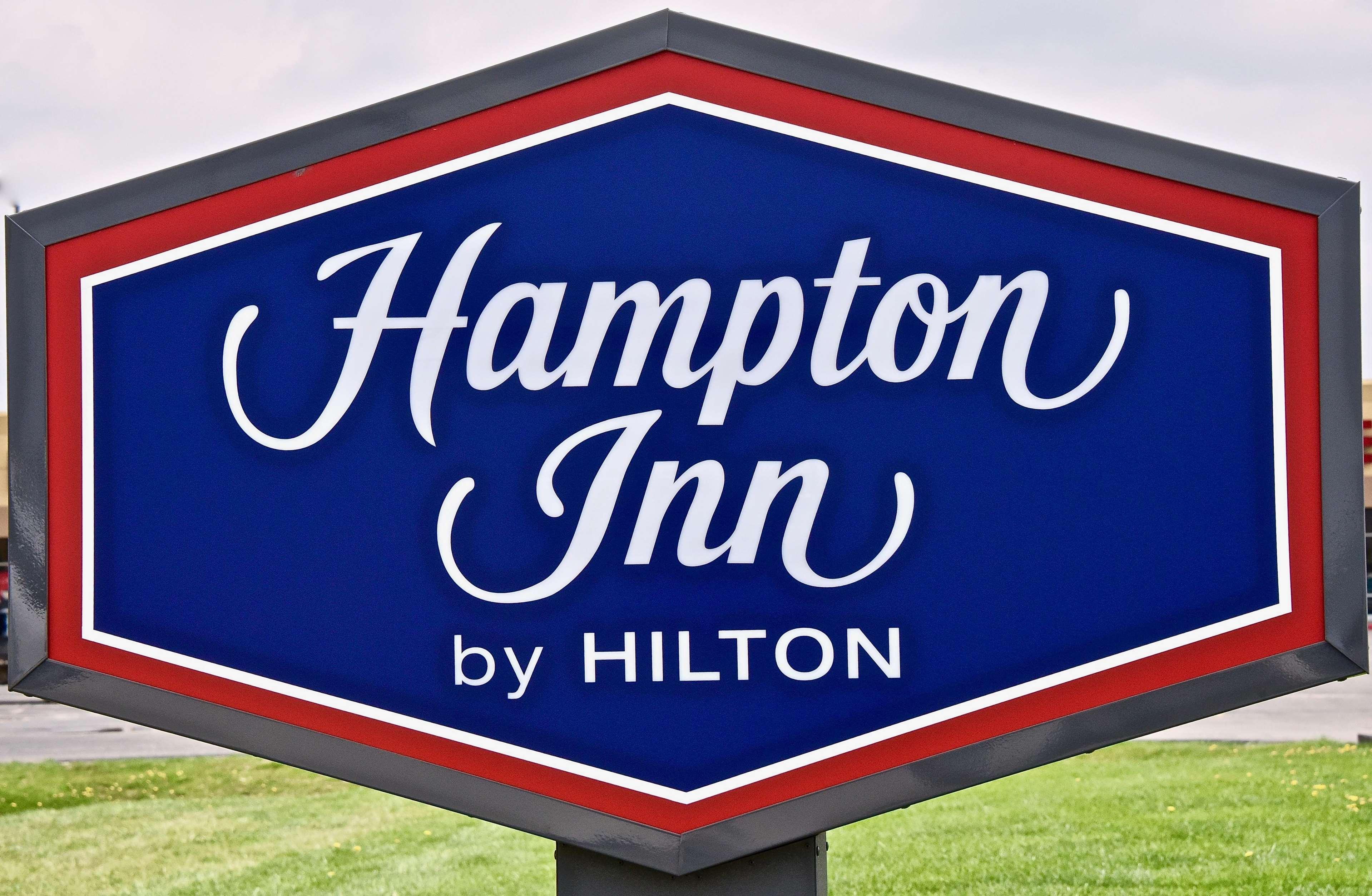 Hampton Inn By Hilton Kirksville Mo Exterior photo