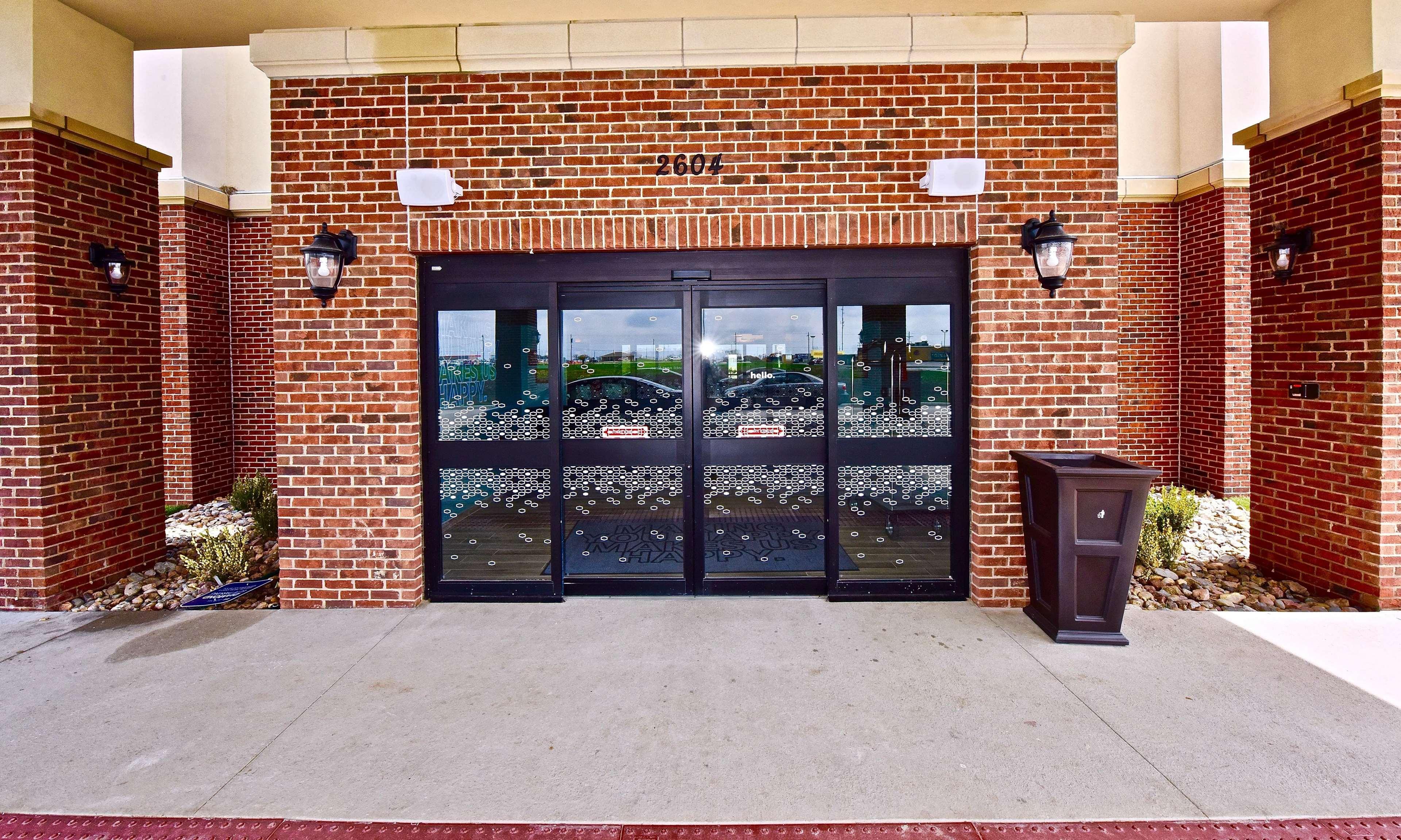 Hampton Inn By Hilton Kirksville Mo Exterior photo